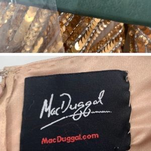 MAG DUGGAL dress -size 12 evening gown . Sequin gold copper . Long sleeve New .